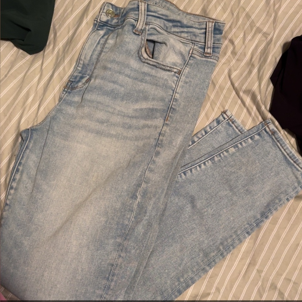 American Eagle Outfitters High Rise Jeans - Light Blue